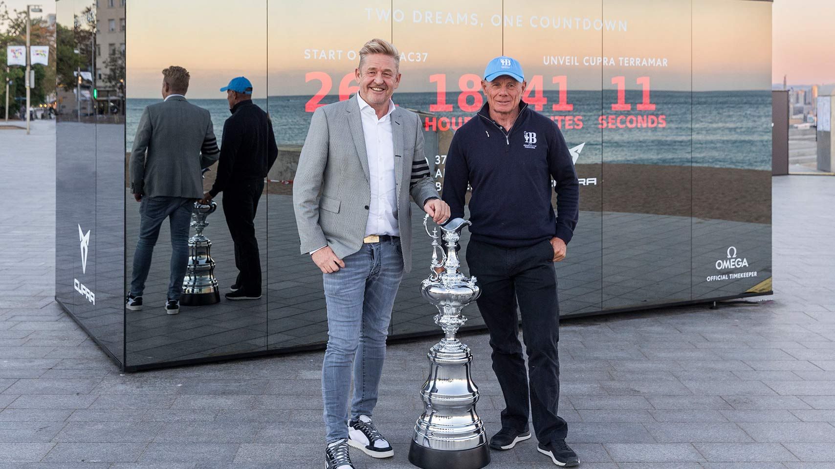 La marca presenta el &#39;CUPRA Cube&#39;, una cuenta atrás en colaboración con Omega, el cronometrador oficial de la 37ª America&#39;s Cup